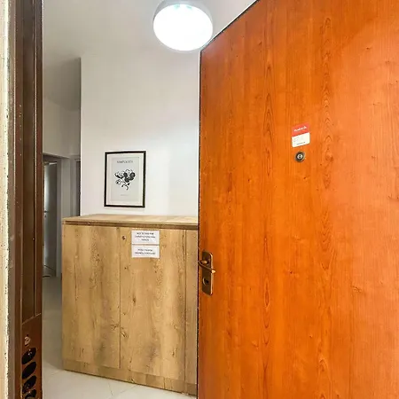 Seaview Modern 2 Bedrooms *