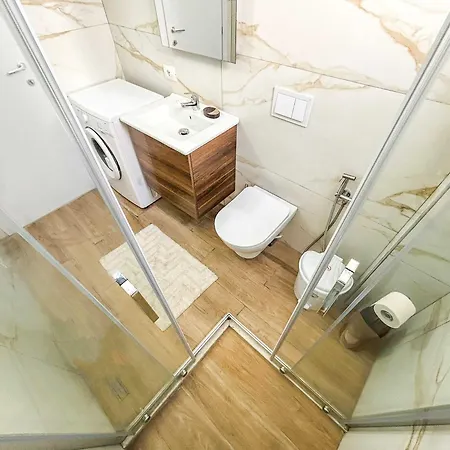 Seaview Modern 2 Bedrooms Apartment *