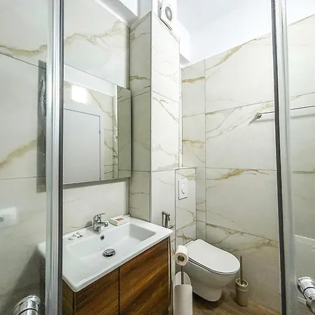 Seaview Modern 2 Bedrooms