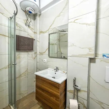 Seaview Modern 2 Bedrooms Apartment Durres