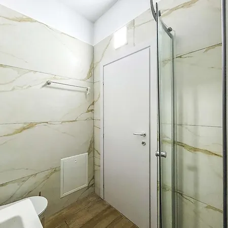 Seaview Modern 2 Bedrooms Durres