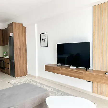 Seaview Modern 2 Bedrooms
