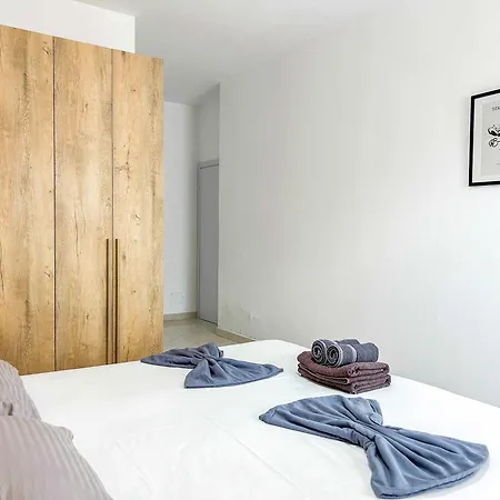 Seaview Modern 2 Bedrooms Durres