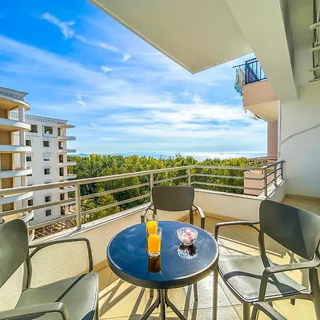 Apartment Seaview Modern 2 Bedrooms *