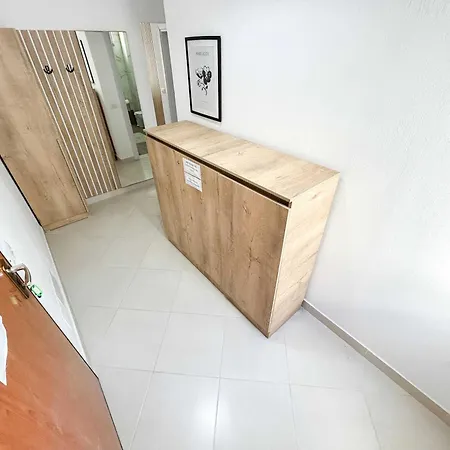 Seaview Modern 2 Bedrooms *
