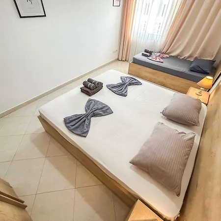 Seaview Modern 2 Bedrooms